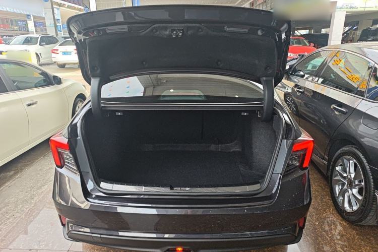 Used Honda Integra 2022 240TURBO CVT Technology Edition Trunk