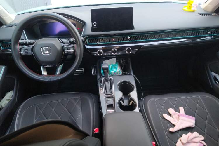 Used Honda Integra 2022 240TURBO CVT Phantom Night Luxury Edition Center Console