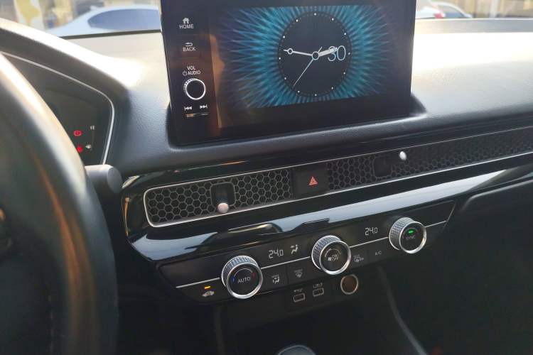 Used Honda Integra 2022 240TURBO CVT Luxury Edition Audio And AC Panel