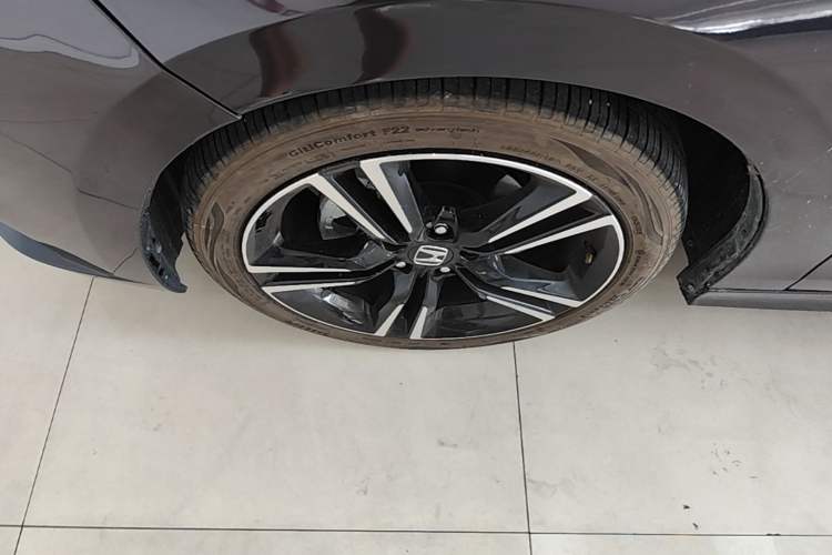 Used Honda Integra 2022 240TURBO CVT Phantom Night Luxury Edition Left Front Wheel Hub