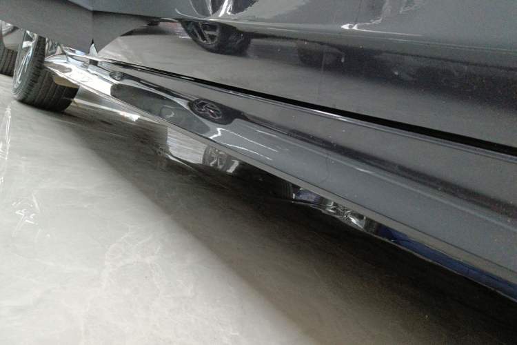Used Honda Integra 2022 240TURBO CVT Technology Edition Right Side Sill