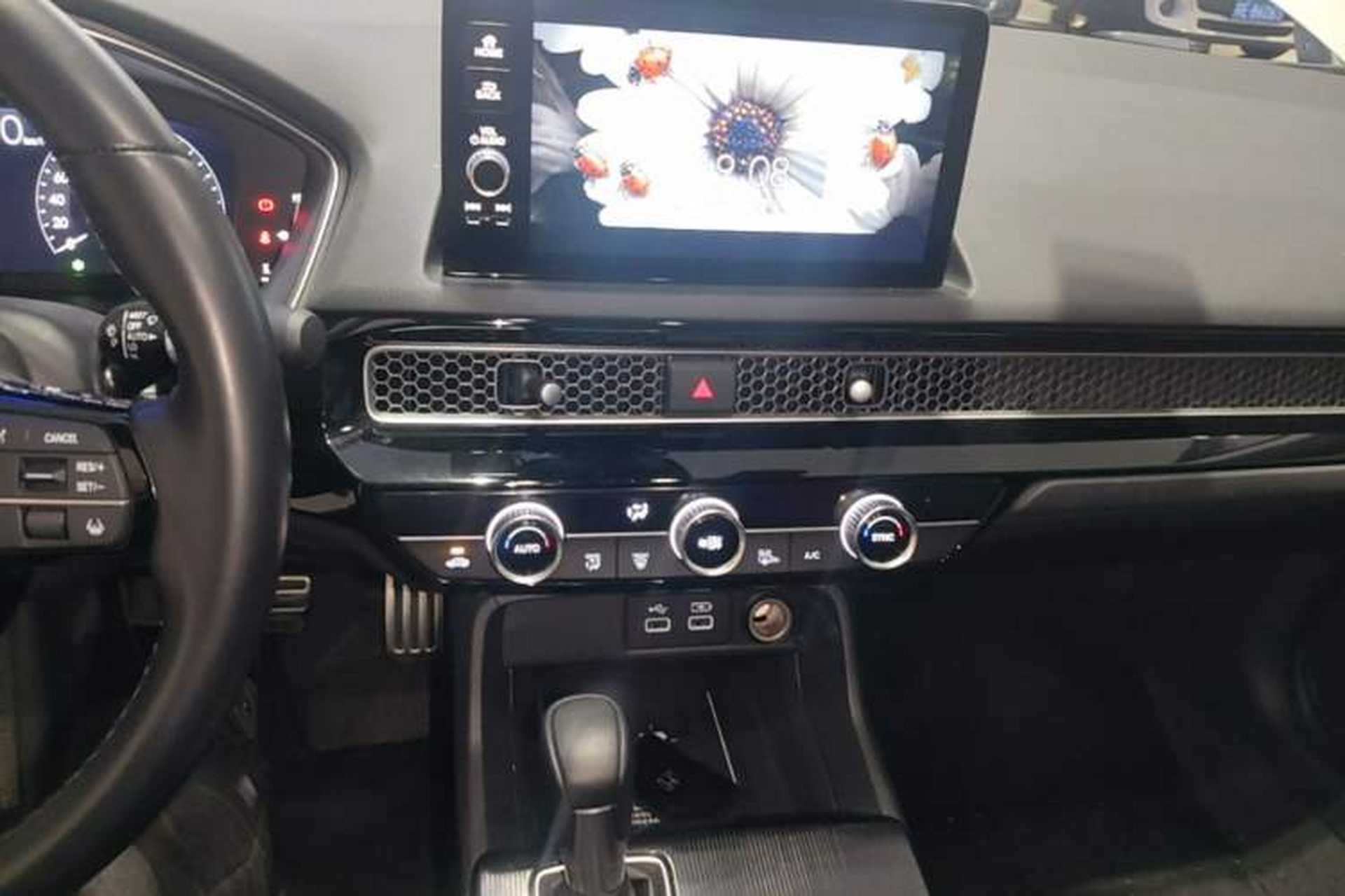 Used Honda Integra 2022 240TURBO CVT Prestige Edition Audio And AC Panel