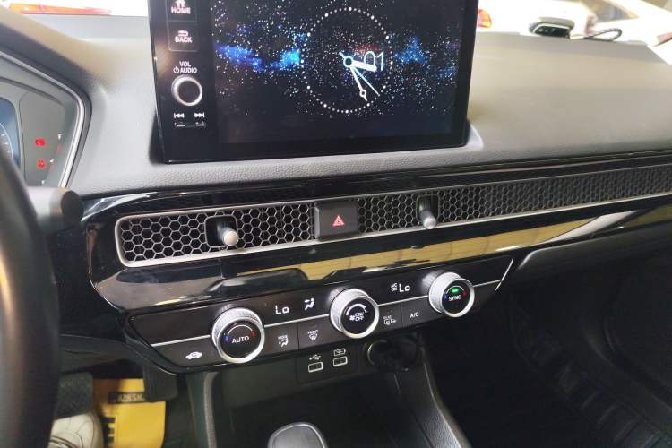 Used Honda Integra 2022 240TURBO CVT Luxury Edition Audio And AC Panel