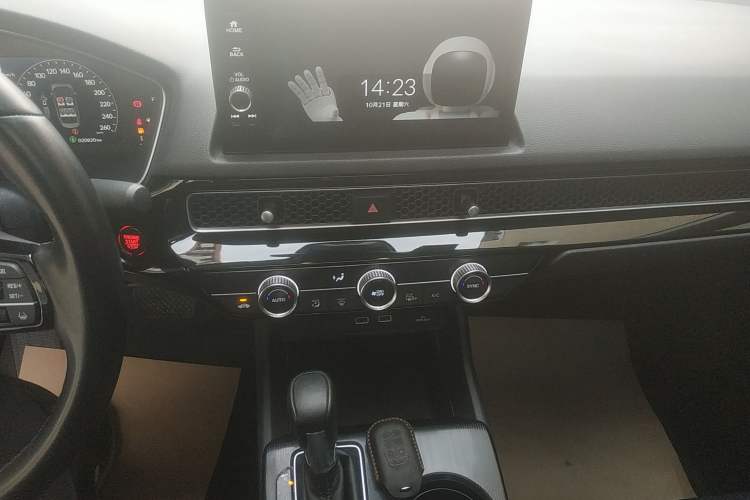 Used Honda Integra 2022 240TURBO CVT Luxury Edition Audio And AC Panel