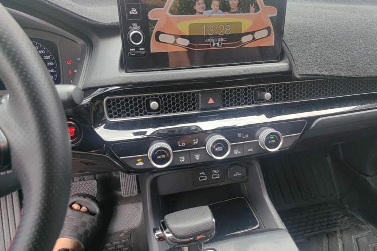Used Honda Integra 2022 240TURBO CVT Technology Edition Audio And AC Panel
