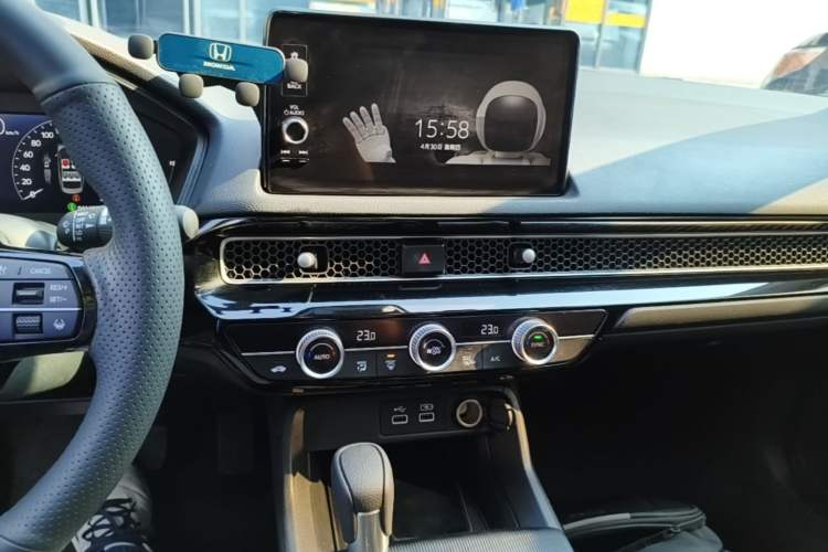 Used Honda Integra 2022 240TURBO CVT Technology Edition Audio And AC Panel