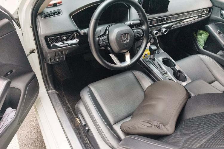 Used Honda Integra 2022 240TURBO CVT Luxury Edition Center Console