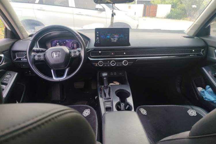 Used Honda Integra 2022 240TURBO CVT Luxury Edition Center Console