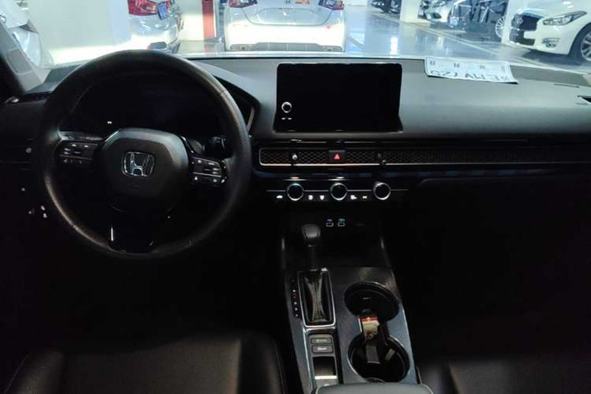Used Honda Integra 2022 240TURBO CVT Technology Edition Center Console