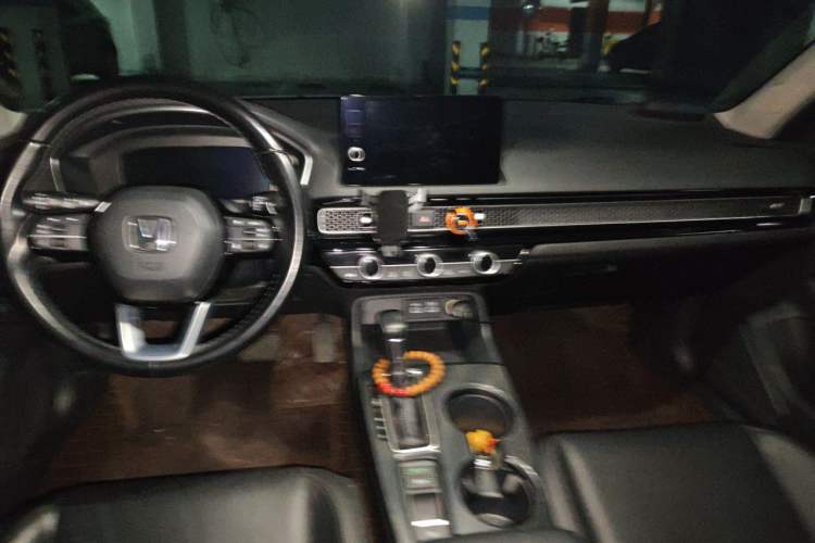 Used Honda Integra 2022 240TURBO CVT Luxury Edition Center Console