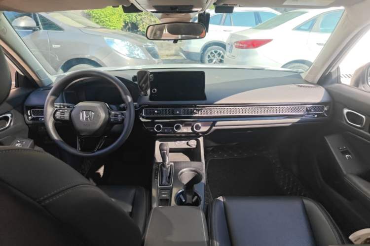 Used Honda Integra 2022 240TURBO CVT Technology Edition Center Console