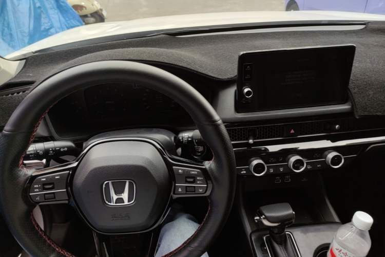 Used Honda Integra 2022 240TURBO CVT Technology Edition Center Console