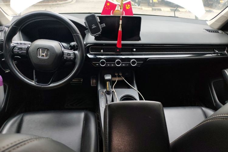 Used Honda Integra 2022 240TURBO CVT Technology Edition Center Console