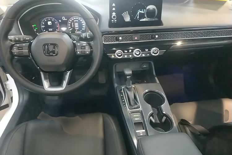 Used Honda Integra 2022 240TURBO CVT Luxury Edition Center Console