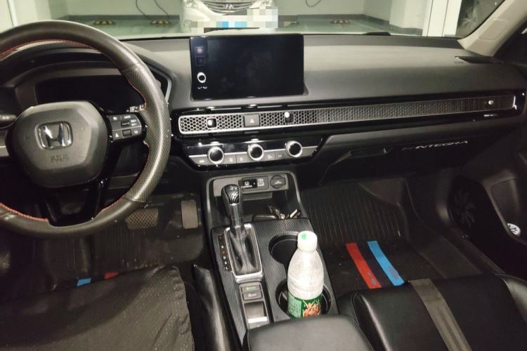 Used Honda Integra 2022 240TURBO CVT Technology Edition Center Console