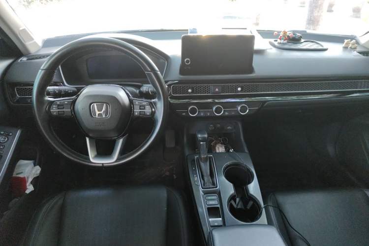 Used Honda Integra 2022 240TURBO CVT Luxury Edition Center Console