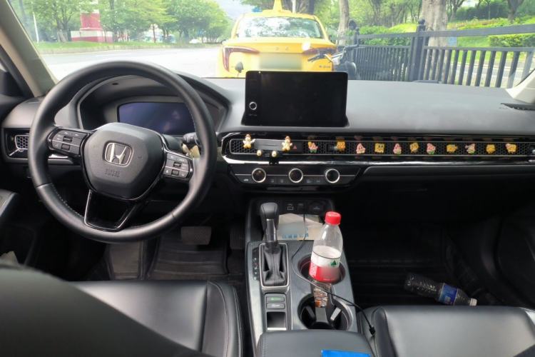 Used Honda Integra 2022 240TURBO CVT Technology Edition Center Console