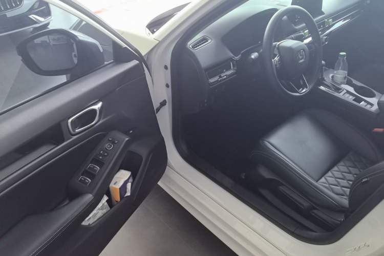 Used Honda Integra 2022 240TURBO CVT Technology Edition Driver Seat