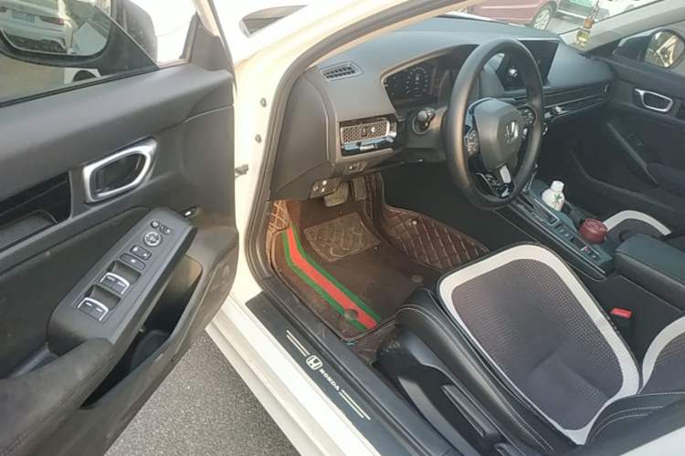 Used Honda Integra 2022 240TURBO CVT Technology Edition Driver Seat