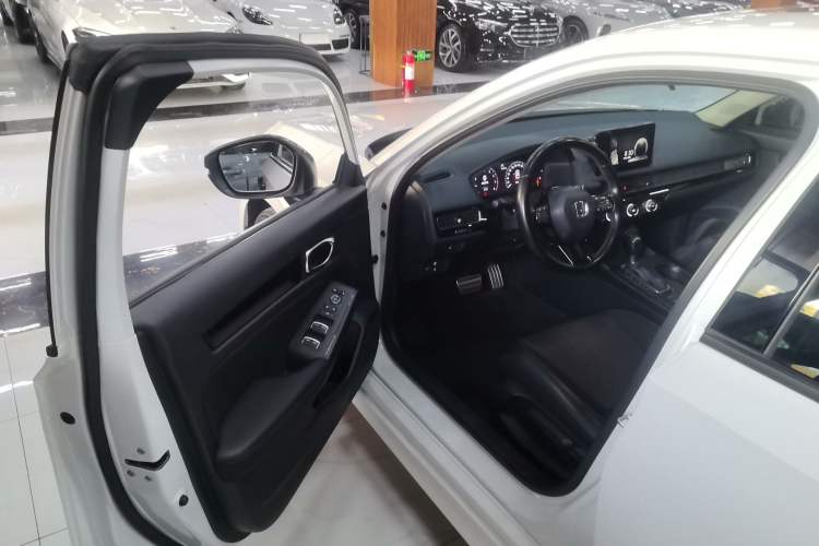 Used Honda Integra 2022 240TURBO CVT Phantom Night·Tech Edition Driver Seat