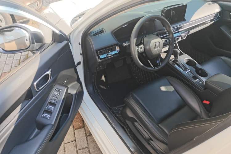 Used Honda Integra 2022 240TURBO CVT Technology Edition Driver Seat