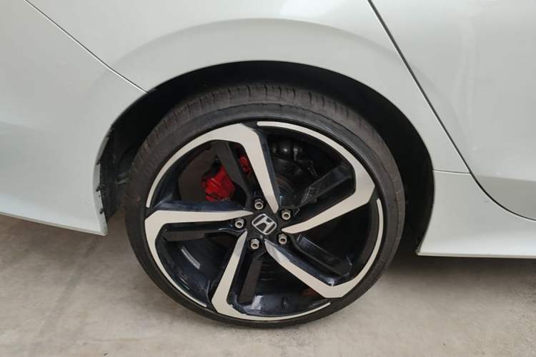 Used Honda Integra 2022 240TURBO CVT Phantom Night Luxury Edition Exterior 5