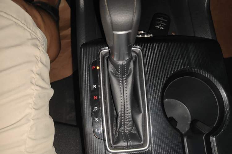 Used Honda Integra 2022 240TURBO CVT Technology Edition Gear Lever