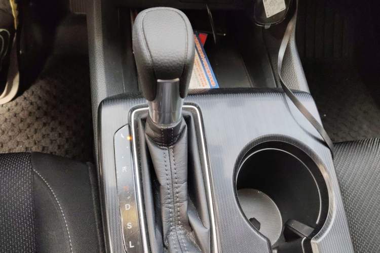 Used Honda Integra 2022 240TURBO CVT Technology Edition Gear Lever