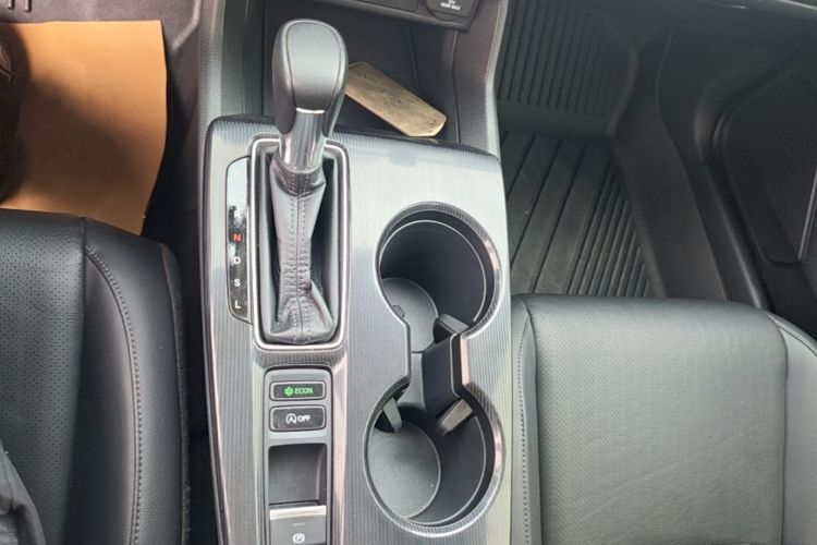 Used Honda Integra 2022 240TURBO CVT Luxury Edition Gear Lever