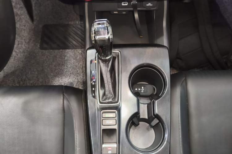 Used Honda Integra 2022 240TURBO CVT Luxury Edition Gear Lever