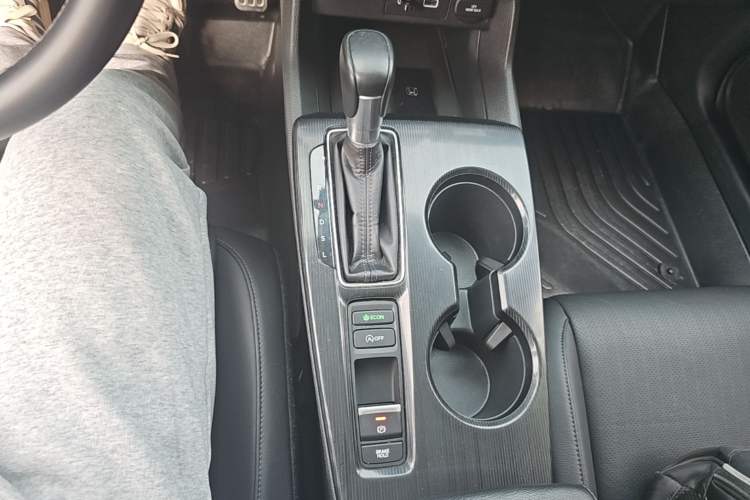 Used Honda Integra 2022 240TURBO CVT Phantom Night Luxury Edition Gear Lever