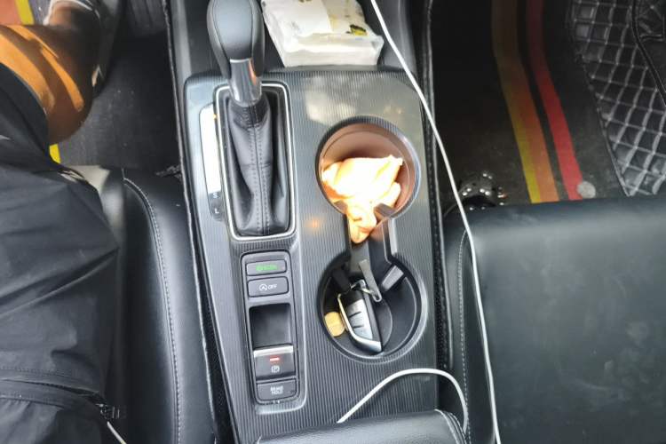 Used Honda Integra 2022 240TURBO CVT Technology Edition Gear Lever