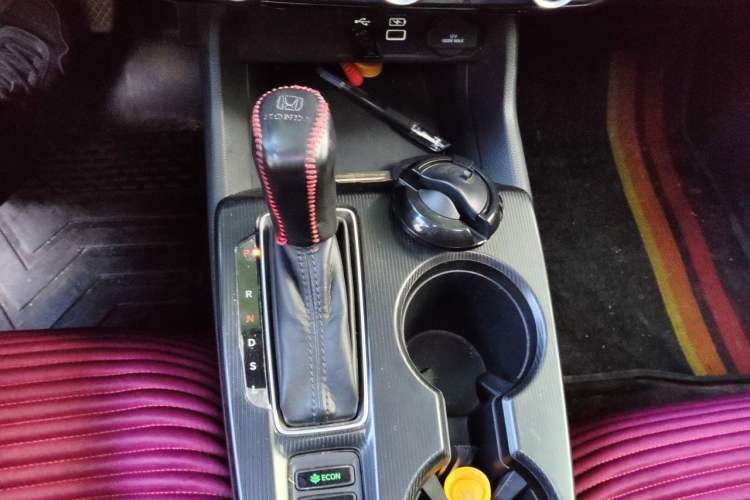 Used Honda Integra 2022 240TURBO CVT Technology Edition Gear Lever