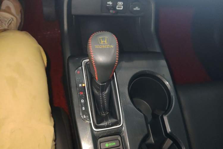 Used Honda Integra 2022 240TURBO CVT Technology Edition Gear Lever