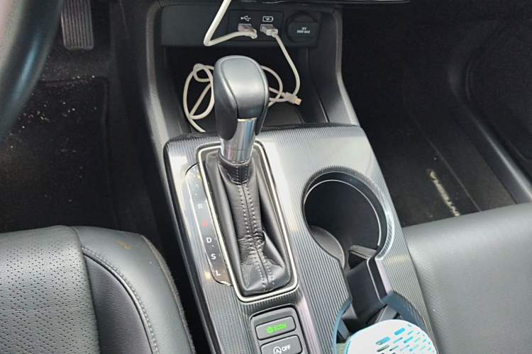 Used Honda Integra 2022 240TURBO CVT Luxury Edition Gear Lever
