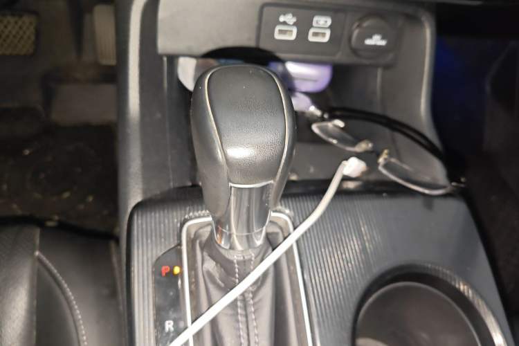 Used Honda Integra 2022 240TURBO CVT Luxury Edition Gear Lever
