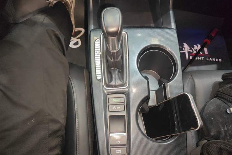 Used Honda Integra 2022 240TURBO CVT Luxury Edition Gear Lever