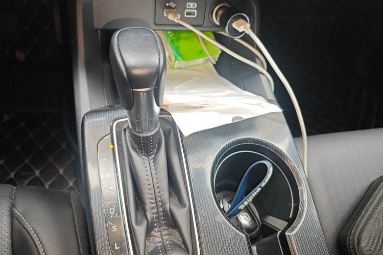 Used Honda Integra 2022 240TURBO CVT Luxury Edition Gear Lever