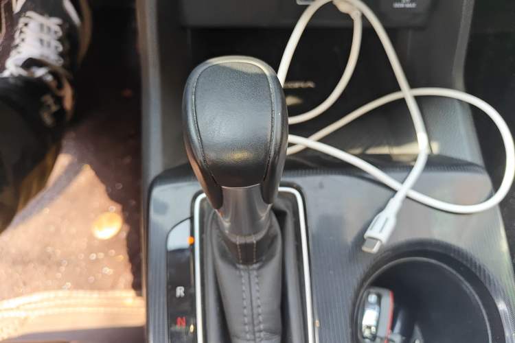 Used Honda Integra 2022 240TURBO CVT Luxury Edition Gear Lever