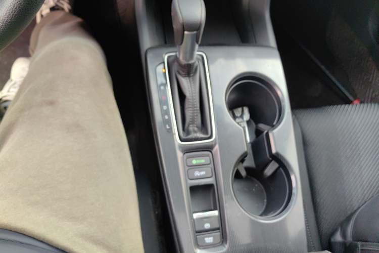 Used Honda Integra 2022 240TURBO CVT Technology Edition Gear Lever