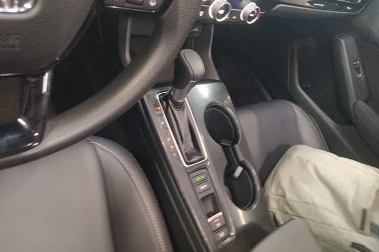 Used Honda Integra 2022 240TURBO CVT Prestige Edition Gear Lever