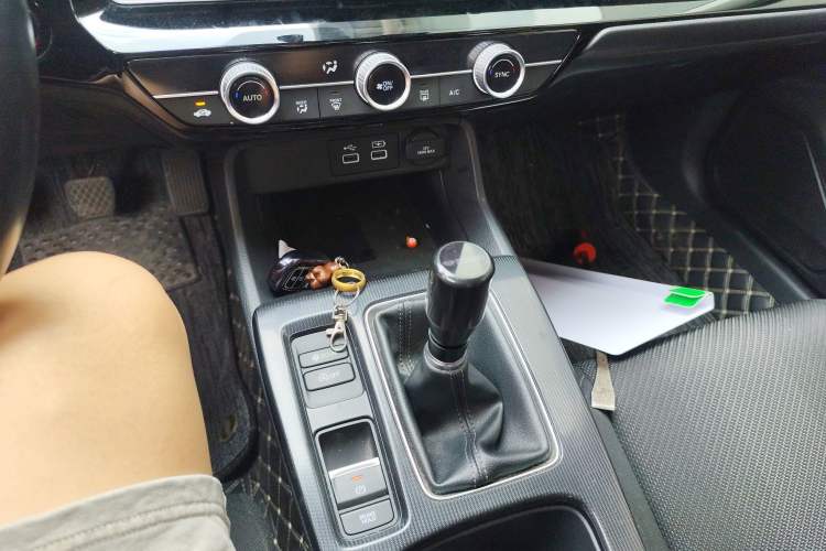 Used Honda Integra 2022 240TURBO Manual Exclusive Edition Gear Lever
