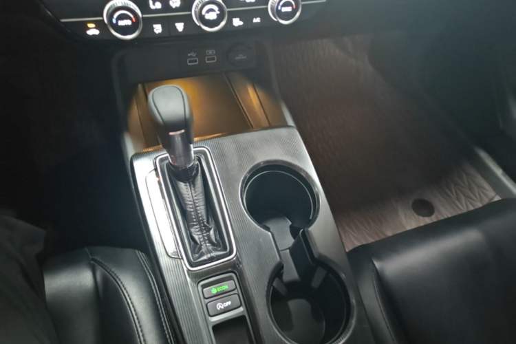 Used Honda Integra 2022 240TURBO CVT Technology Edition Gear Lever
