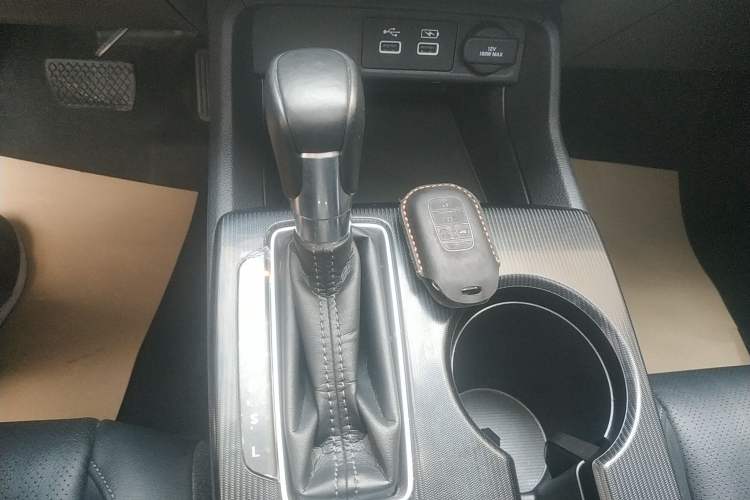 Used Honda Integra 2022 240TURBO CVT Luxury Edition Gear Lever