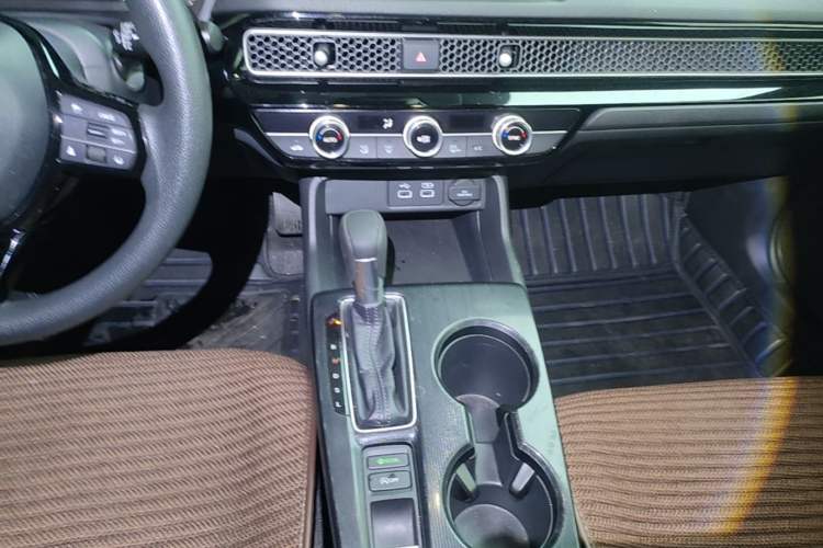 Used Honda Integra 2022 240TURBO CVT Technology Edition Gear Lever