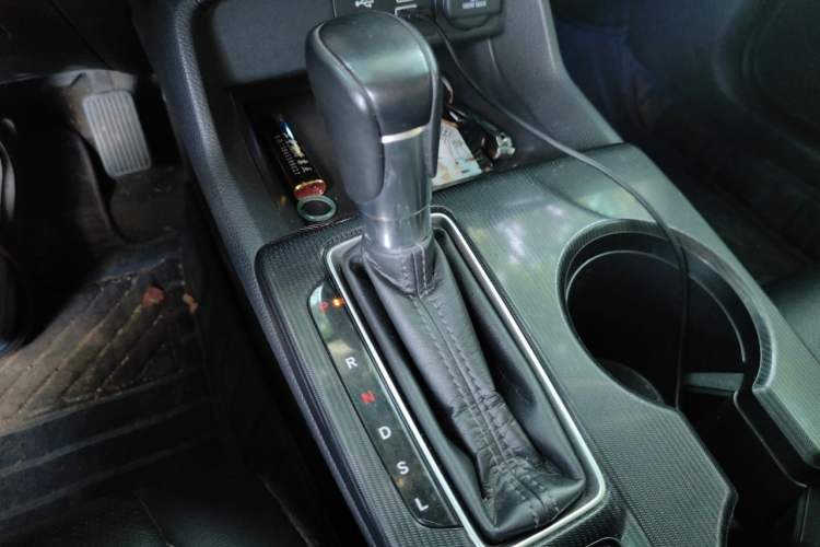 Used Honda Integra 2022 240TURBO CVT Luxury Edition Gear Lever