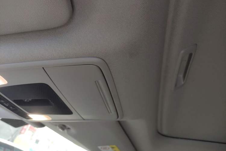 Used Honda Integra 2022 240TURBO CVT Technology Edition Headliner