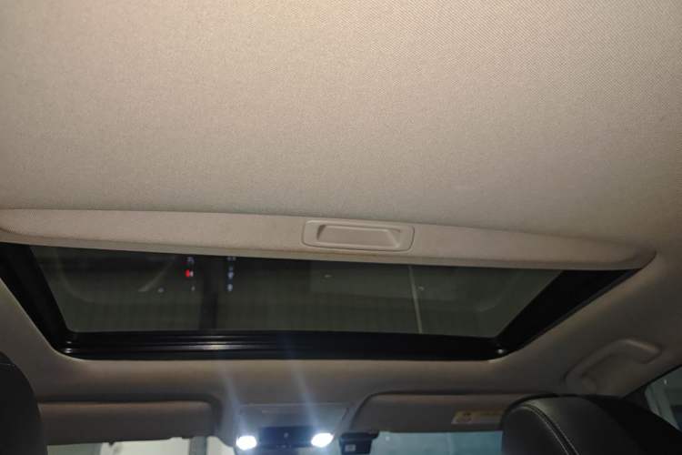 Used Honda Integra 2022 240TURBO CVT Technology Edition Headliner