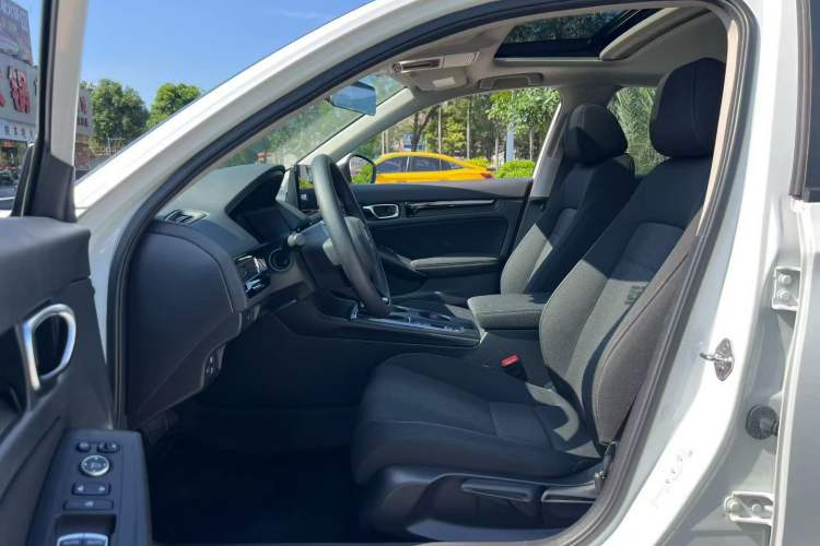 Used Honda Integra 2022 240TURBO CVT Technology Edition Interior 3