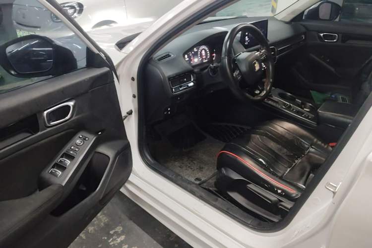 Used Honda Integra 2022 240TURBO CVT Technology Edition Interior 3